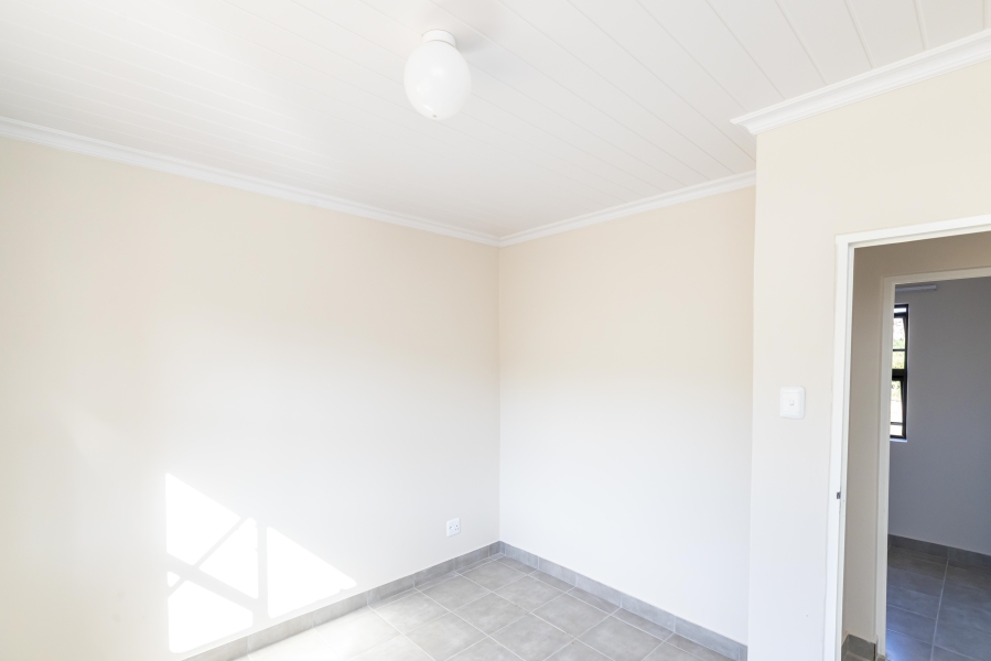 2 Bedroom Property for Sale in Amalinda Eastern Cape